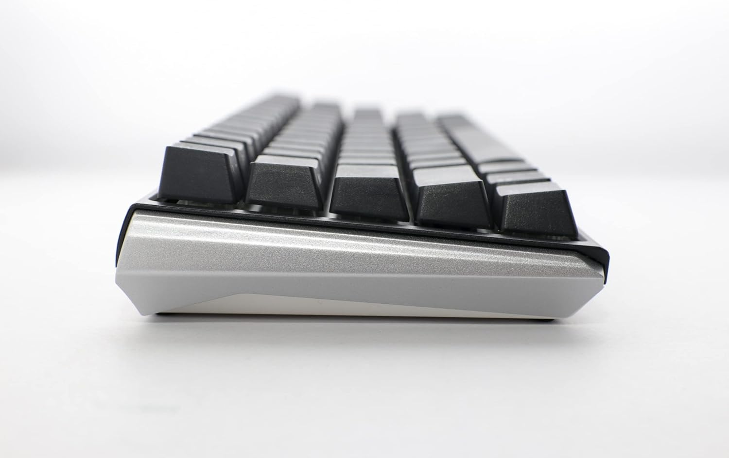 Ducky One 3 Classic Black/White Mini 60% Red Switches KB ENG Ducky One 3 Classic Black/White Mini 60% Red Switches KB ENG